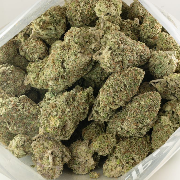 Hash vs. Weed: Comparing Effects, Uses, and Preferences ~ Green Society ...
