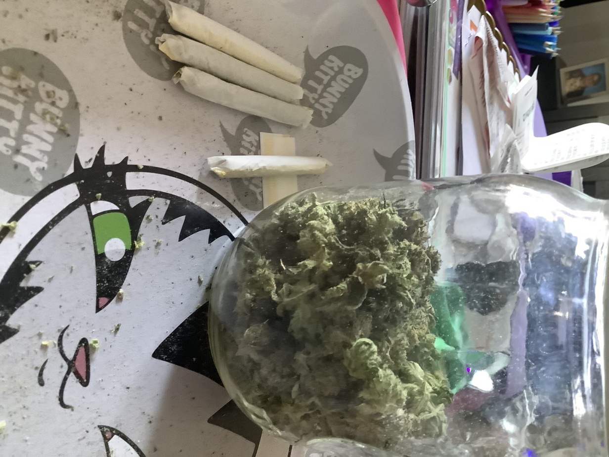 Popcorn Bud Ounces Buy Weed Online Canada Green Society