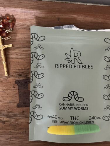 Ripped Edibles THC Gummy Worms photo review